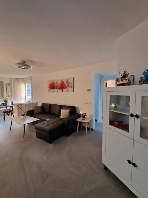 Primera Linea Playa 2 Benalmadena Puerto Marina Edificio Diana 1 0*,  西班牙