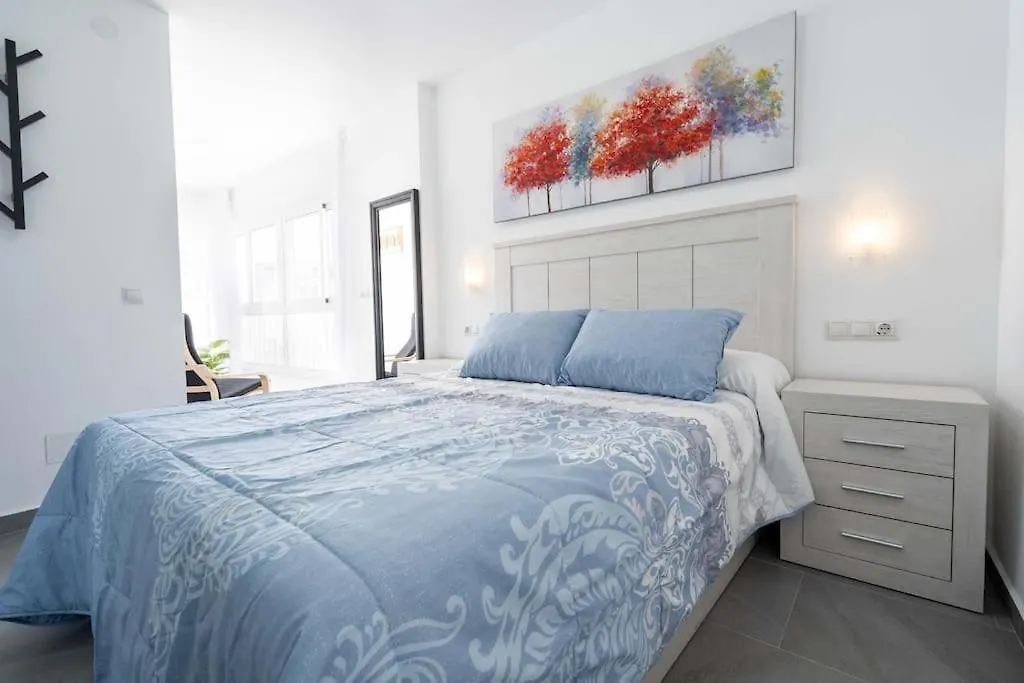 Apartamento Primera Linea Playa 2 Benalmadena Puerto Marina Edificio Diana 1
