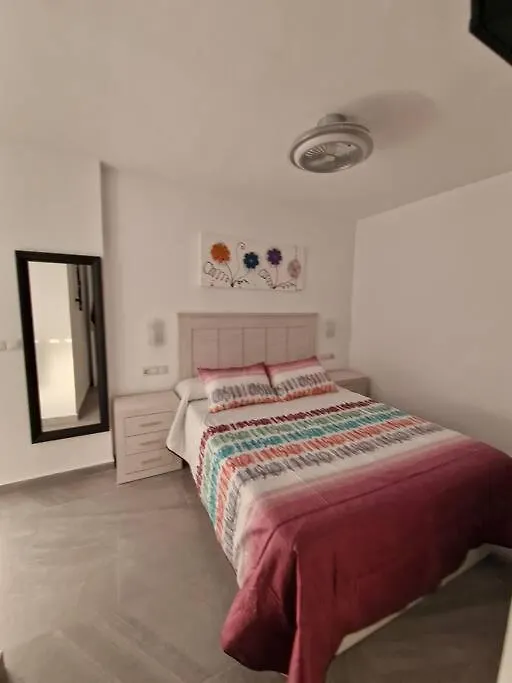 Apartamento Primera Linea Playa 2 Benalmadena Puerto Marina Edificio Diana 1